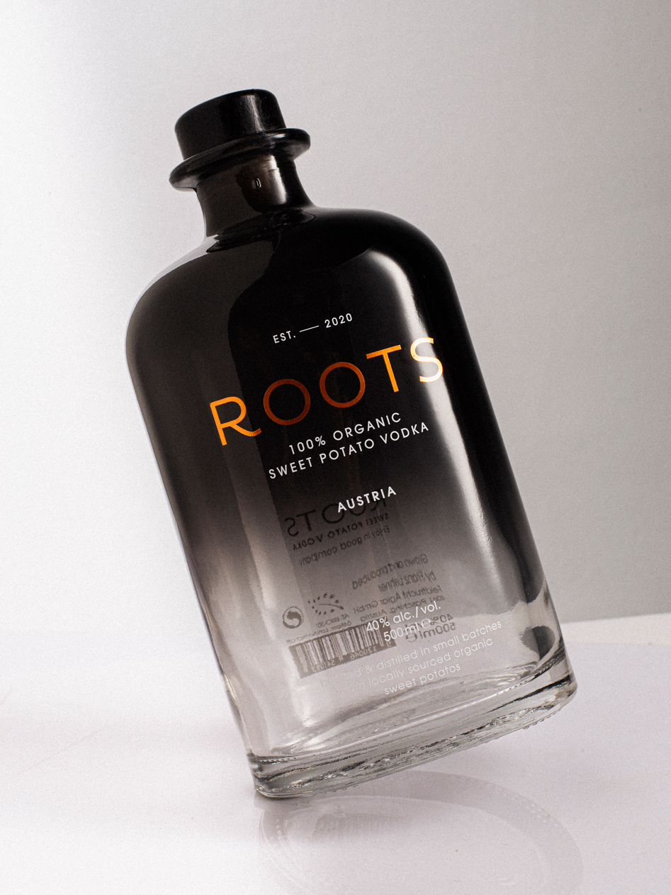 ROOTS-Decanter-Ovale-500_2-web